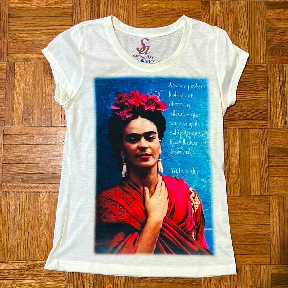 Frida Kahlo tee